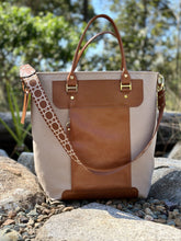 Load image into Gallery viewer, The SANDPIPER Traveller - Includes Free Lacing Tutorial & Template