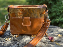 Load image into Gallery viewer, The SWIFT BUNDLE - Baguette & Handbag