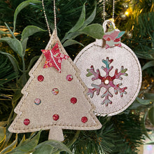 Load image into Gallery viewer, The CARDINAL Christmas Gift Tag