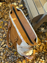 Load image into Gallery viewer, The SANDPIPER Traveller - Includes Free Lacing Tutorial & Template