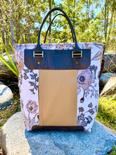 Load image into Gallery viewer, The SANDPIPER Traveller - Includes Free Lacing Tutorial & Template