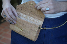Load image into Gallery viewer, The CHICKADEE Clutch